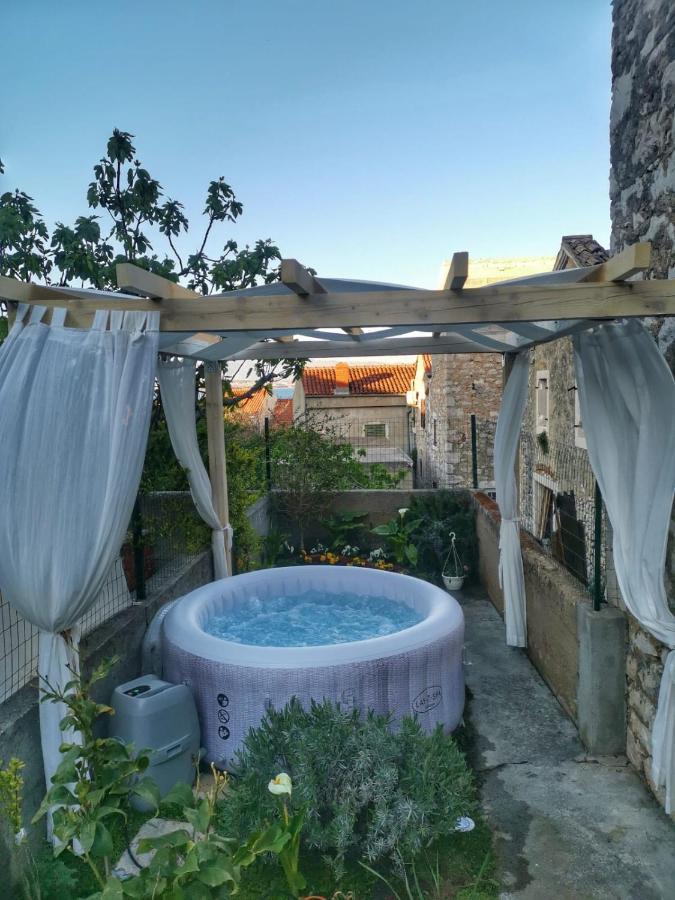 Kaleta Apartman كالي المظهر الخارجي الصورة
