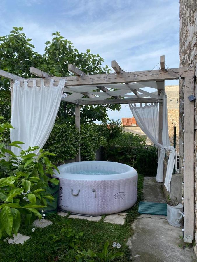 Kaleta Apartman كالي المظهر الخارجي الصورة