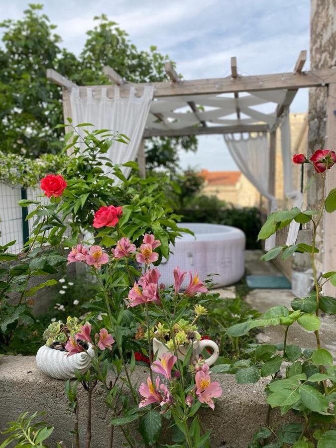 Kaleta Apartman كالي المظهر الخارجي الصورة