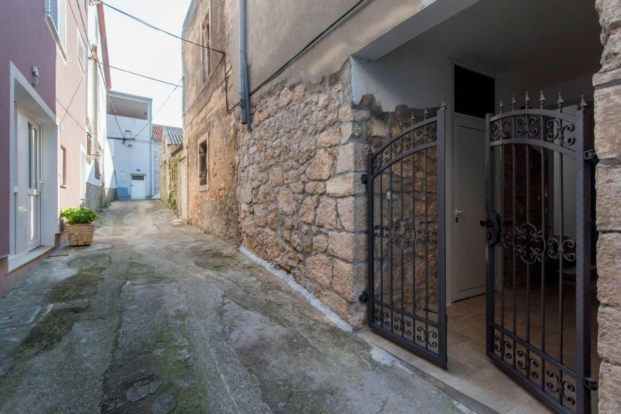 Kaleta Apartman كالي المظهر الخارجي الصورة