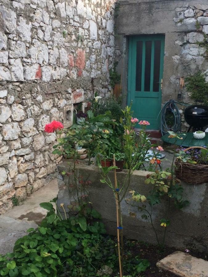 Kaleta Apartman كالي المظهر الخارجي الصورة